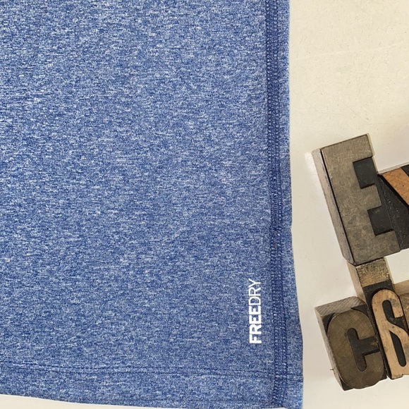 🚶‍♀️EDDIE BAUER ‘Resolution’ S/S T-Shirt - Picture 6 of 10